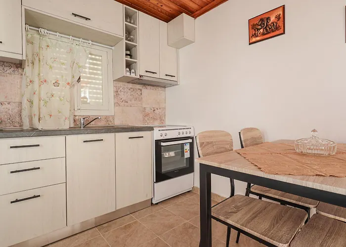 Appartement Aneza Kremastí