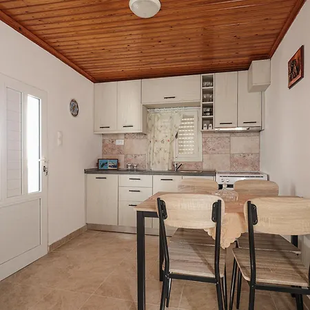 Aneza Apartment